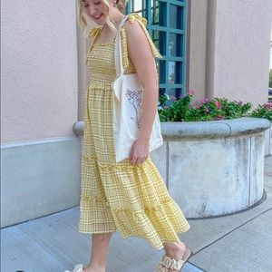 Adorable midi dress- boutique. Worn once